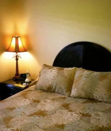 Garden Gate Inn Lahaina