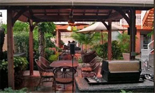 Garden Gate Inn